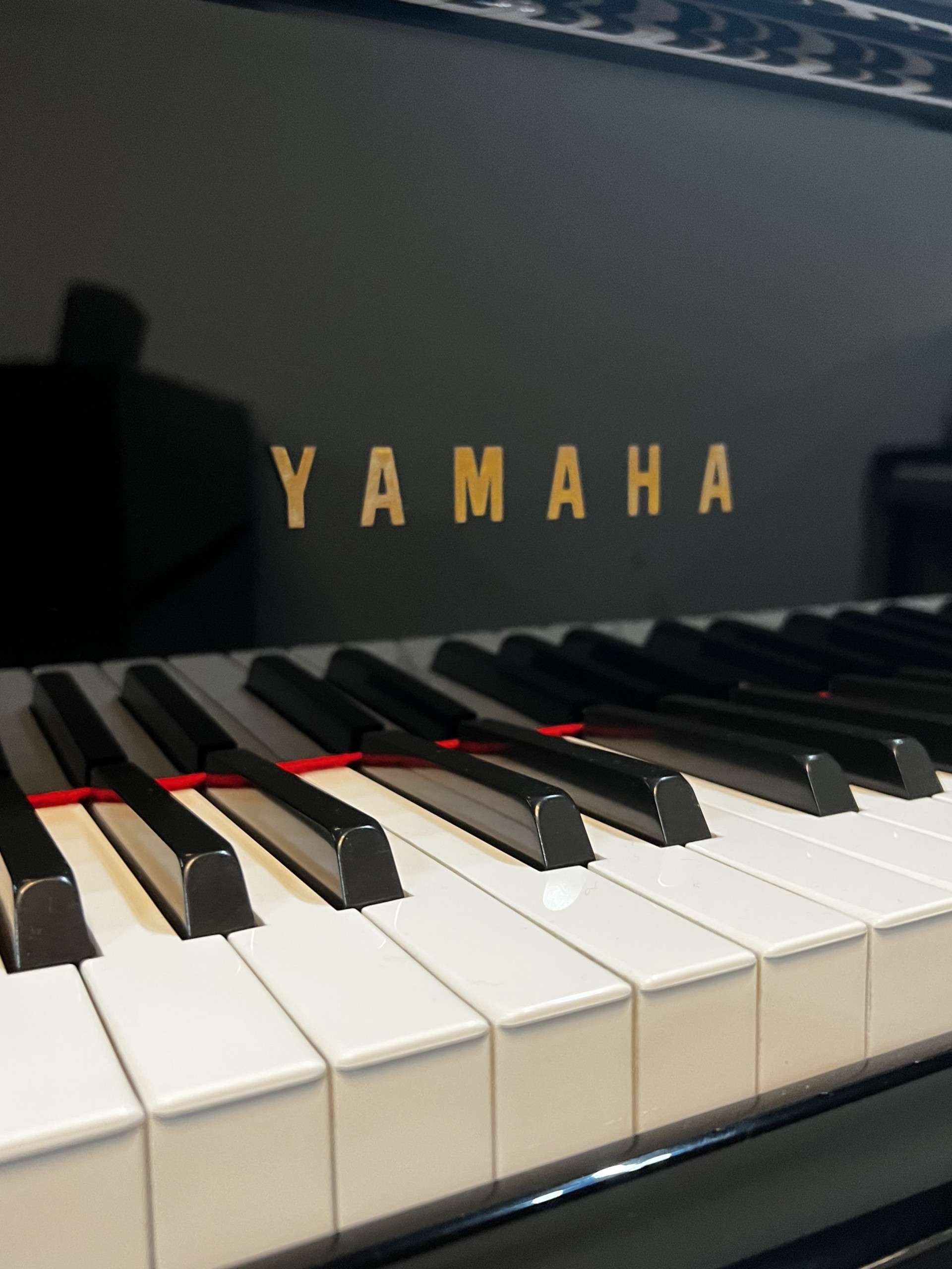 Yamaha G3 (Pre-owned) - Image 2